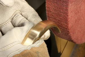 Scotch-Brite™ 7000077967 Flap Brush, 3 in Dia Wheel, 1-3/4 in W Face, 1/4 in Dia Shank, Fine Grade, Silicon Carbide Abrasive